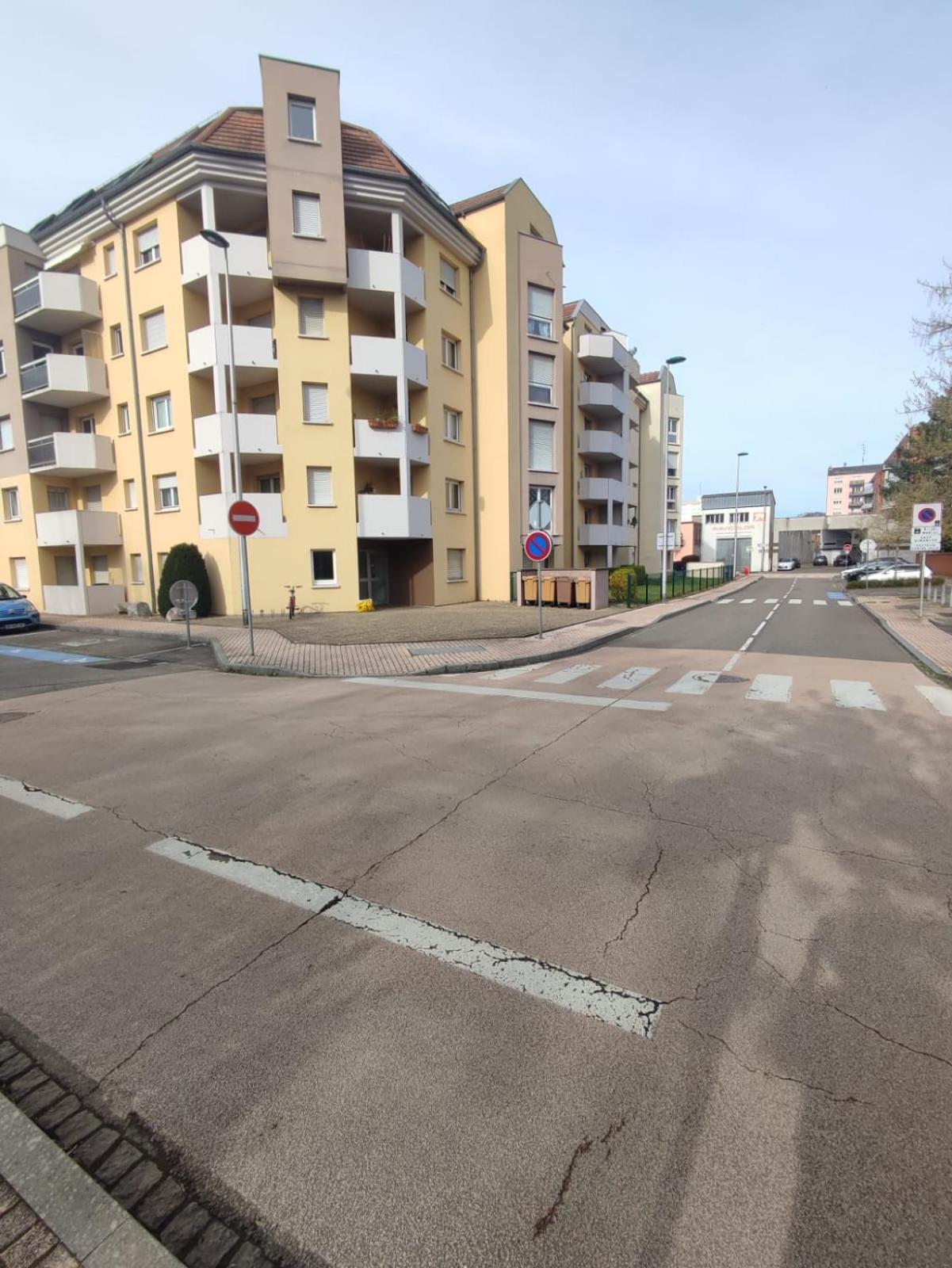 Douillet-Kanamappart-Euroairport Saint-Louis (Haut-Rhin) Exterior foto